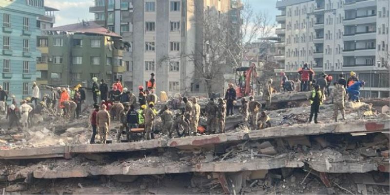 AFYONKARAHİSAR BELEDİYESİ TÜM GÜCÜ İLE BÖLGEDE
