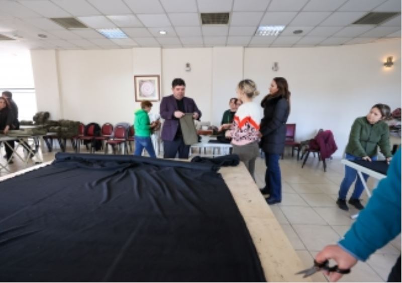 Bucalı kadınlardan afet bölgesine destek
