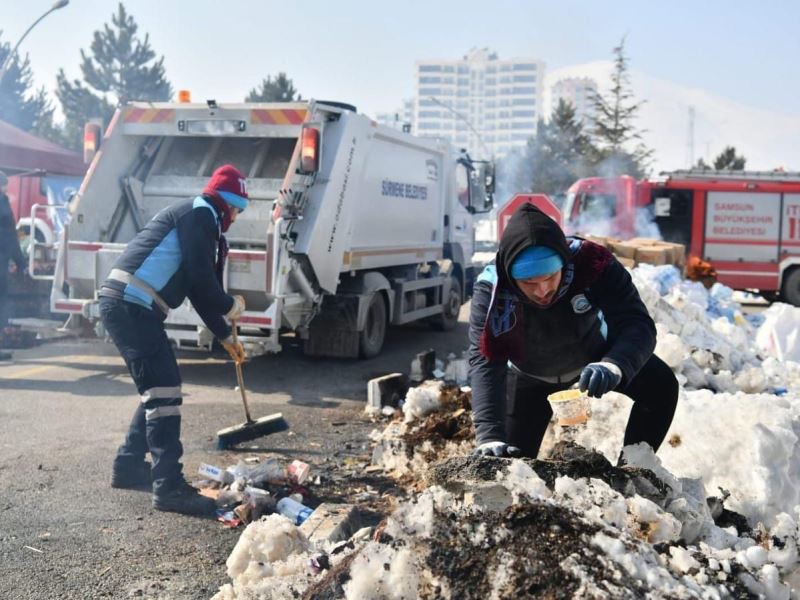 Afetin Derin İzlerini Siliyoruz