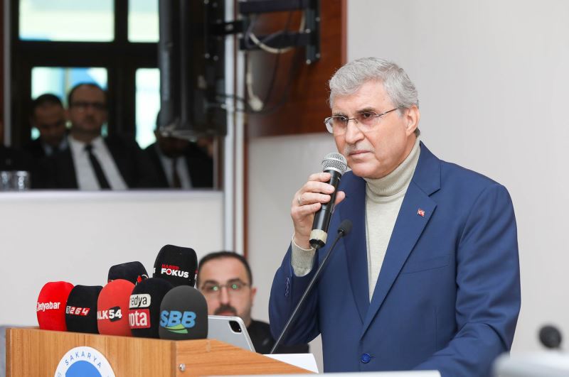 Büyükşehir meclisinde iki önemli açıklama Yüce açıkladı: “Enerjimizi depreme hazırlık ve kentsel dönüşüme harcayacağız”