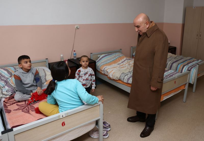 Keçiören Belediyesi depremzedelerin tüm ihtiyaçarını karşılıyor
