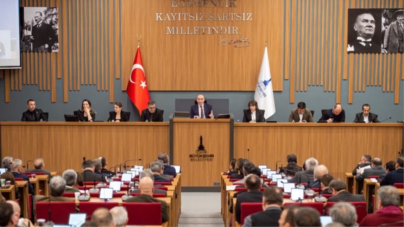 CHP ve İYİ Partili meclis üyeleri huzur haklarını depremzedeler için bağışladı