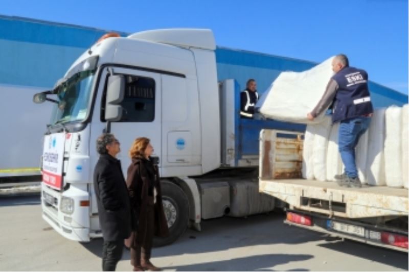 BÜYÜKŞEHİR’DEN BARINMA VE HİJYEN MALZEMELERİ DESTEĞİ