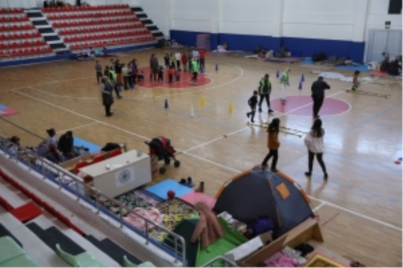 Depremden etkilenen çocuklara spor ve oyun terapisi