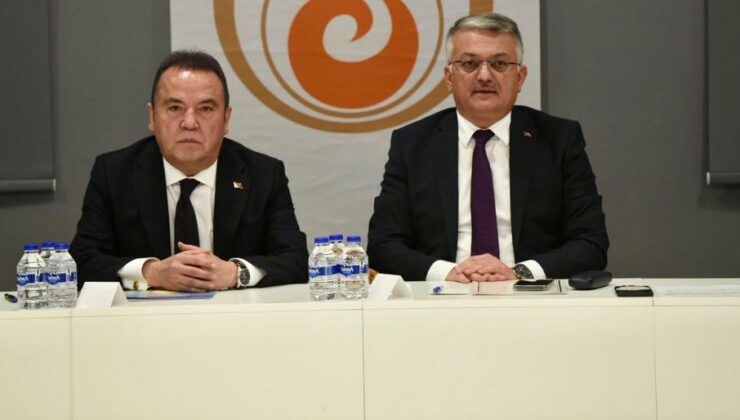 DEPREMZEDELERİN HER TÜRLÜ İHTİYACINI KARŞILAMAK İÇİN GEREKEN YAPILIYOR