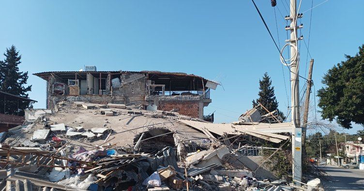 SOL ÖRGÜTLER KIŞKIRTTI DÖNÜŞÜM YAPILAMADI.. VE 6 MAHALLE YOK OLDU