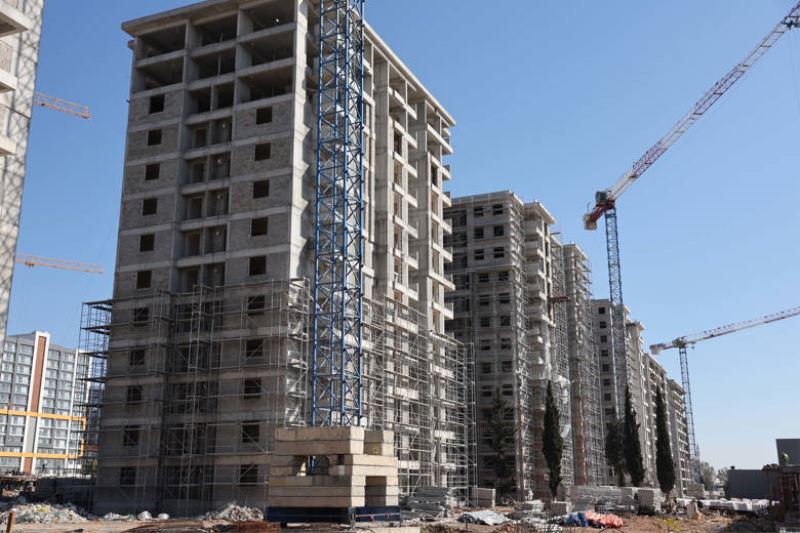 Güneş Mahallesi’nde 4 bloğun kaba inşaatı tamamlandı