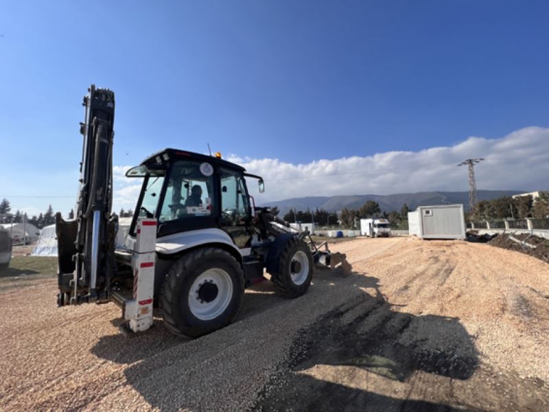 SELÇUKLU BELEDİYESİ ANTAKYA VE İSKENDERUN’DA ÇALIŞMALARINI SÜRDÜRÜYOR