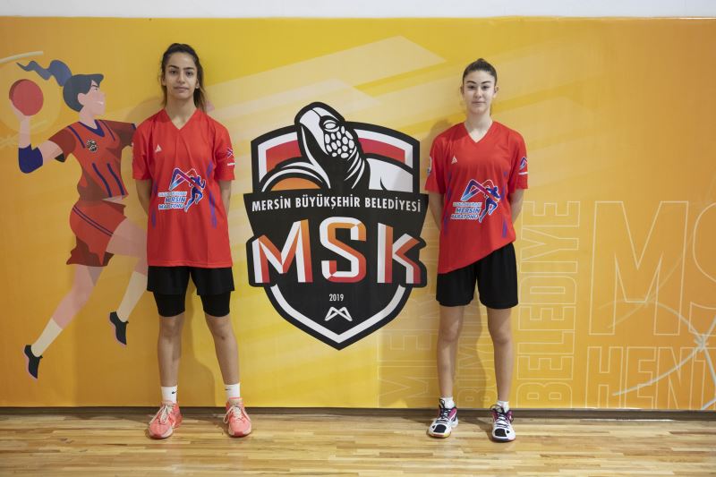 Büyükşehir’in Genç Basketbolcuları Gelişim Kampı’na Davet Edildi