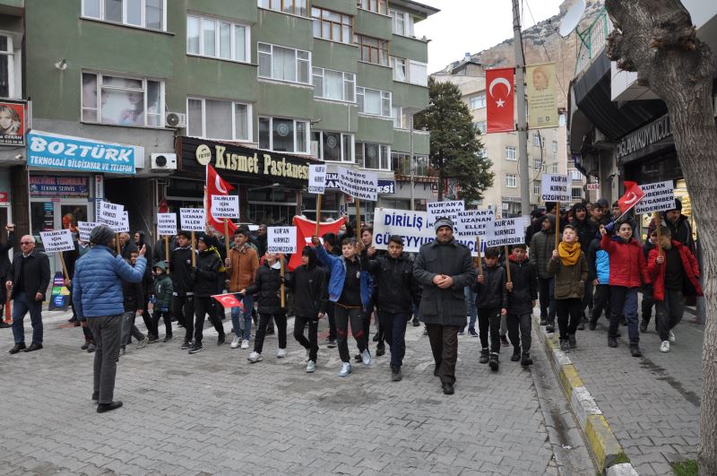 ERMENEK KUR’AN-I KERİM’E YAPILAN ÇİRKİN SALDIRILARA SESSİZ KALMADI