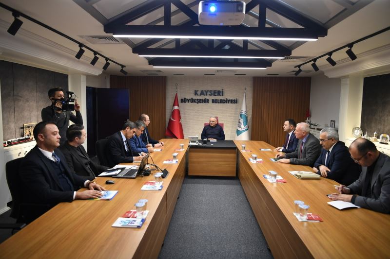 Büyükkılıç’tan OSB Başkanlarıyla Değerlendirme Toplantısı