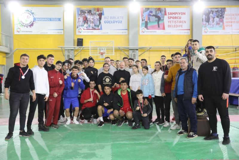 BAŞKAN ÇOLAKBAYRAKDAR; “ŞAMPİYON SPORCULAR YETİŞTİRİYORUZ”