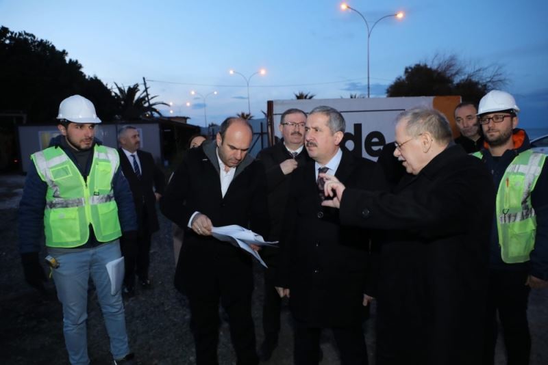 Bu projelere övgü