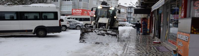 İlçemizde Kar Temizleme Çalışmaları