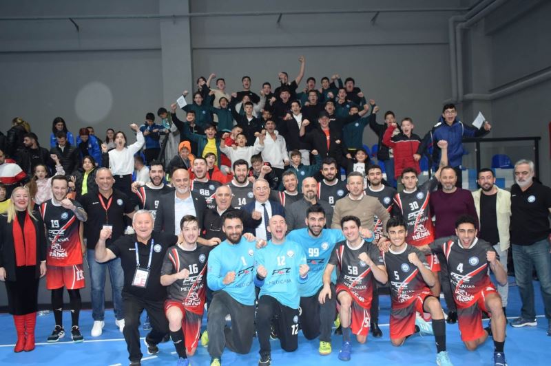 Zorlu maçın galibi Nilüfer