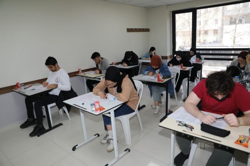 ÇINAR AKADEMİ’DE ARA TATİL BİTİYOR, DERSLER BAŞLIYOR