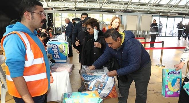 ANTALYA VE İLÇELERİNDE DEPREMZEDELER İÇİN YARDIM KAMPANYASI