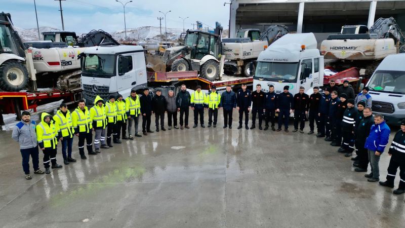 AKSARAY BELEDİYESİ’NİN DEPREM BÖLGESİNE YARDIM VE DESTEĞİ SÜRÜYOR