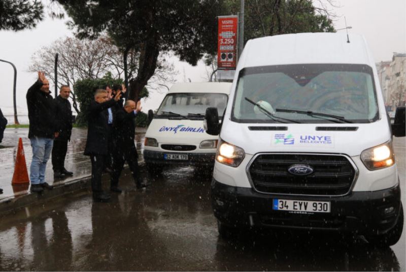 BAŞKAN TAVLI DEPREM GÖNÜLLÜLERİNİ UĞURLADI