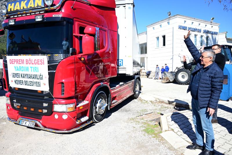 Kemer’in ilk yardım tırı yola çıktı