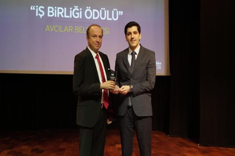 HANÇERLİ’YE GİRİŞİMCİLİK ÖDÜLÜ