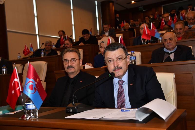 Genç, deprem bölgelerine desteklerinden dolayı Trabzonlulara teşekkür etti