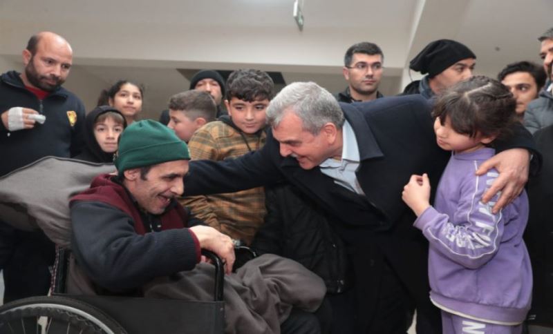 Başkan Beyazgül Gönüllere Dokunmaya Devam Ediyor