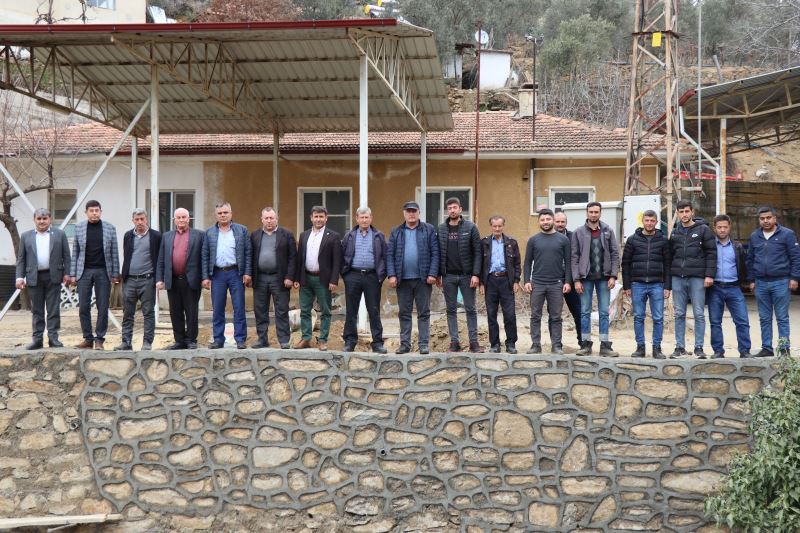 Başkan Özcan’dan Kahvederesi çıkarması