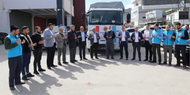 AFYONKARAHİSAR´DAN BAYIRBUCAK TÜRKMENLERİNE YARDIM ELİ
