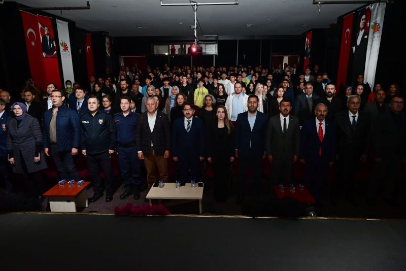 İstiklal Marşı’nın Kabulü törenle kutlandı