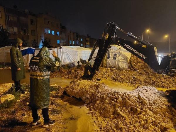 ADIYAMAN VE URFA’DA DEPREMİN ARDINDAN SEL FELAKETİ.. 4 KİŞİ KAYIP