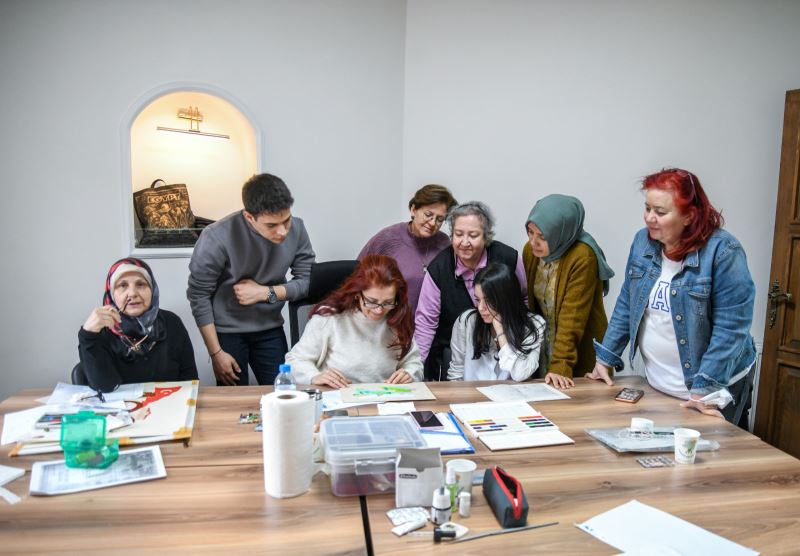 TİSAM’da Geleneksel Sanatlar Yaşatılıyor