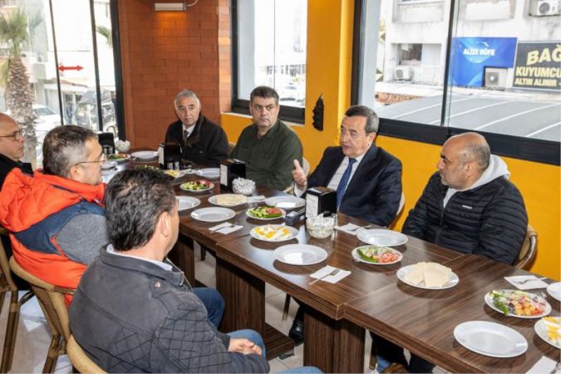 Batur’dan Gıda Çarşısı Esnafına 