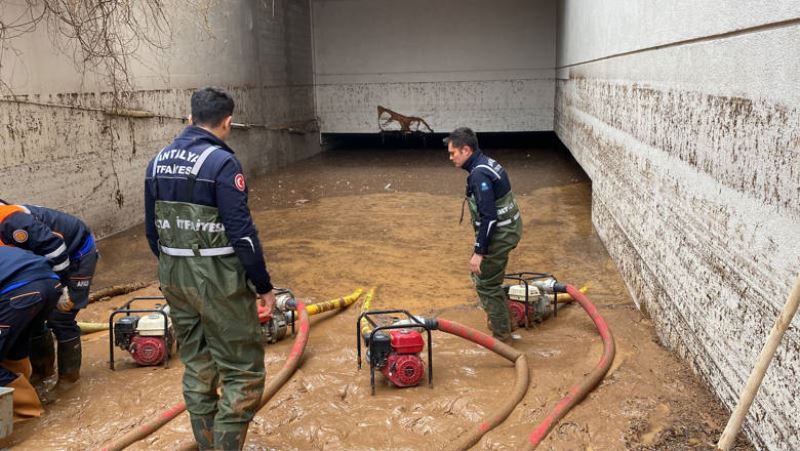 Antalya Büyükşehir Belediyesi İtfaiyesi Şanlıurfa’da