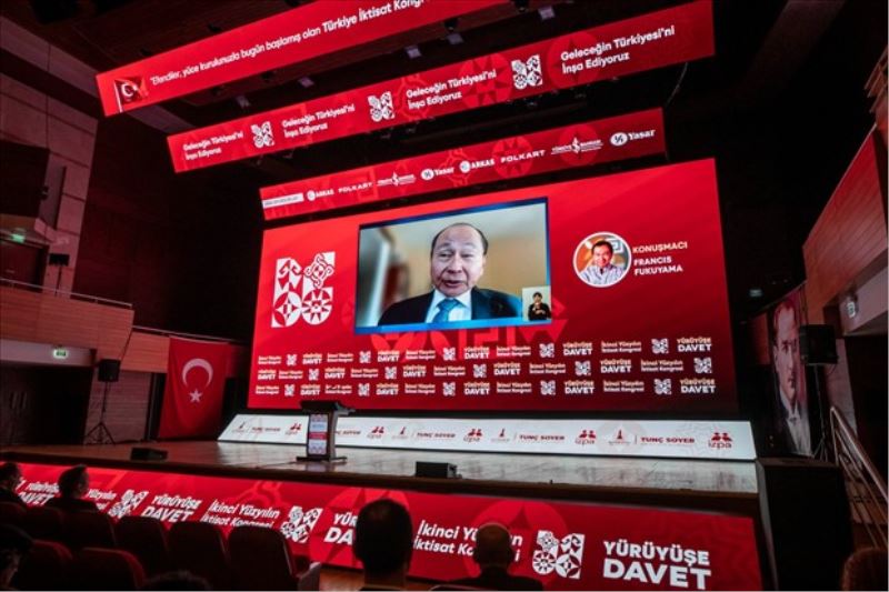 Francis Fukuyama: “Demokrasinin yeniden inşa edilmesi önemli”