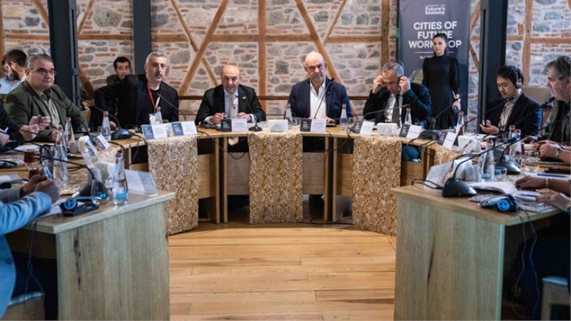 Uzmanlar “Geleceğin Şehirleri” çalıştayı için İzmir’de buluştu