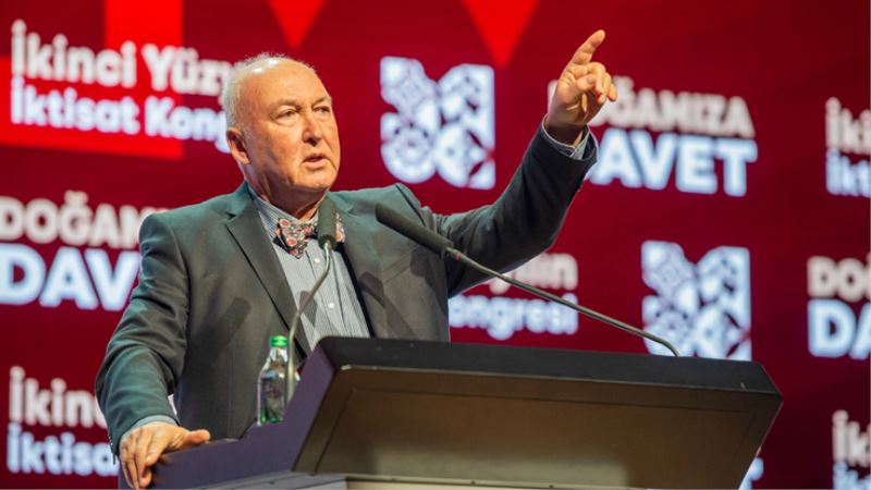 Prof. Dr. Ahmet Ercan: “Her an deprem olabilir diyemeyiz ama hazırlıklı olmalıyız”