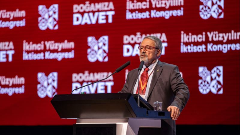 Prof. Dr. Naci Görür: İzmir doğru yolda