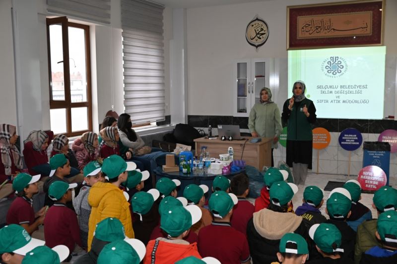 SELÇUKLU’DA “SIFIR ATIK” BİLİNCİ EĞİTİMLERLE DAHA DA ARTIYOR