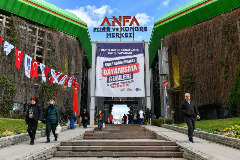 “KAHRAMANMARAŞ DAYANIŞMA GÜNLERİ” BAŞKENTLİLERDEN YOĞUN İLGİ GÖRÜYOR
