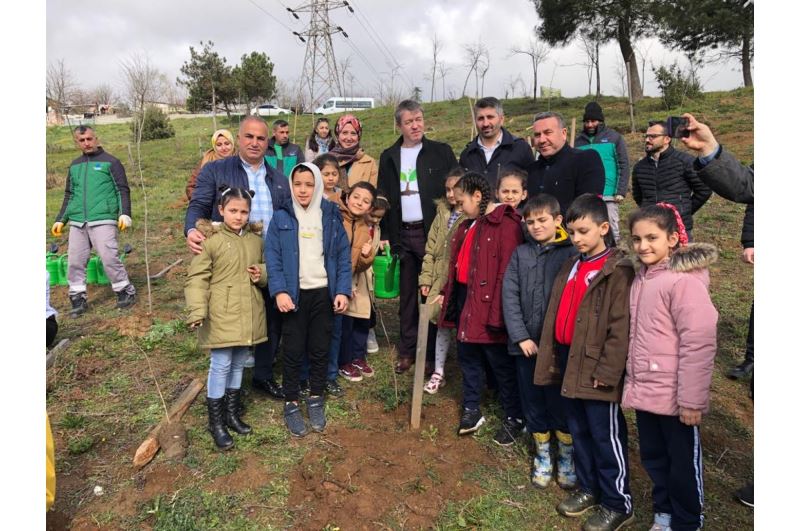 Sultangazi Mimar Sinan Şehir Ormanı’na 417 Fidan Dikildi