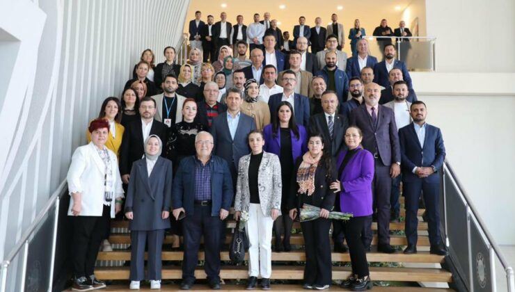 AK PARTİ’DE TEMAYÜL YOKLAMASI YAPILDI.. KATILIM YÜZDE 85 OLDU
