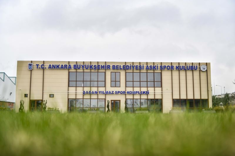 BAŞKENTİN YENİ VE MODERN SPOR KOMPLEKSİ AÇILIŞ İÇİN GÜN SAYIYOR