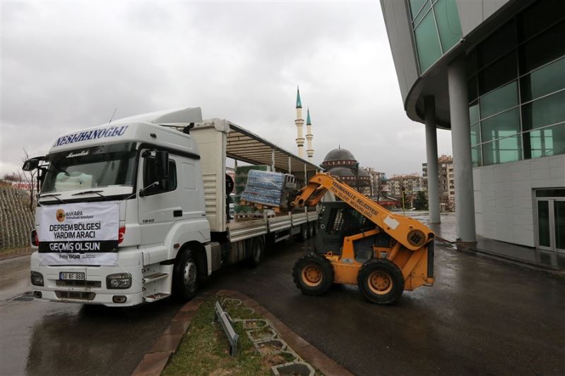 104’üncü yardım tırı yola çıktı