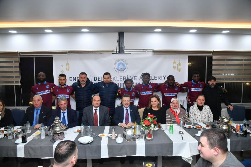 Başkan Genç, özel gereksinimli bireylerle iftarda buluştu!