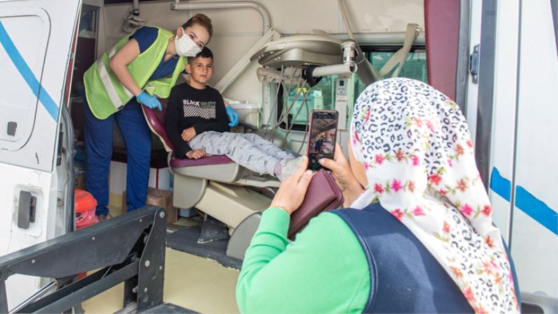 Hatay’daki sahra hastanesinde günde 350 hasta tedavi ediliyor