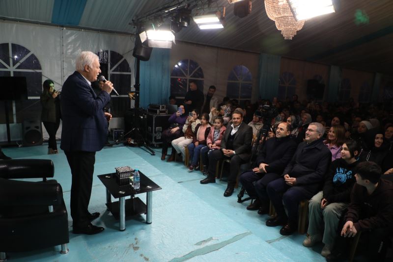 Prof. Dr. Nihat Hatipoğlu: Ramazan’ın son günleri itikaf günleridir
