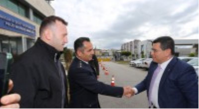Tütüncü’den polis teşkilatına sürpriz ziyaret