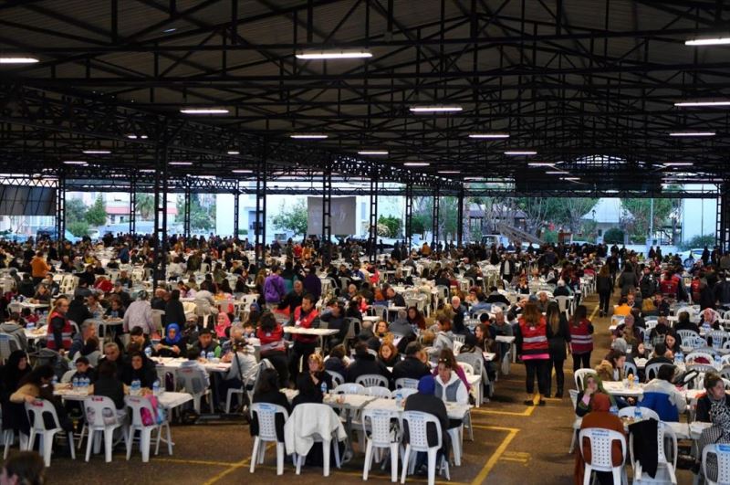 Dayanışma iftarları devam ediyor