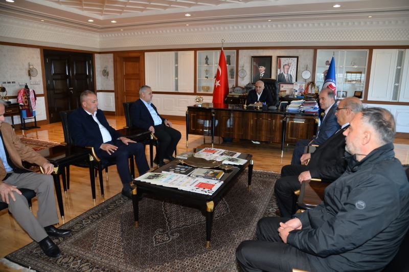 MUHTARLARDAN TAZİYE ZİYARETİ